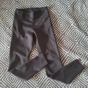 KENDALL + KYLIE Black Athletic Leggings Sz M  26.5 Inseam Hidden Pocket